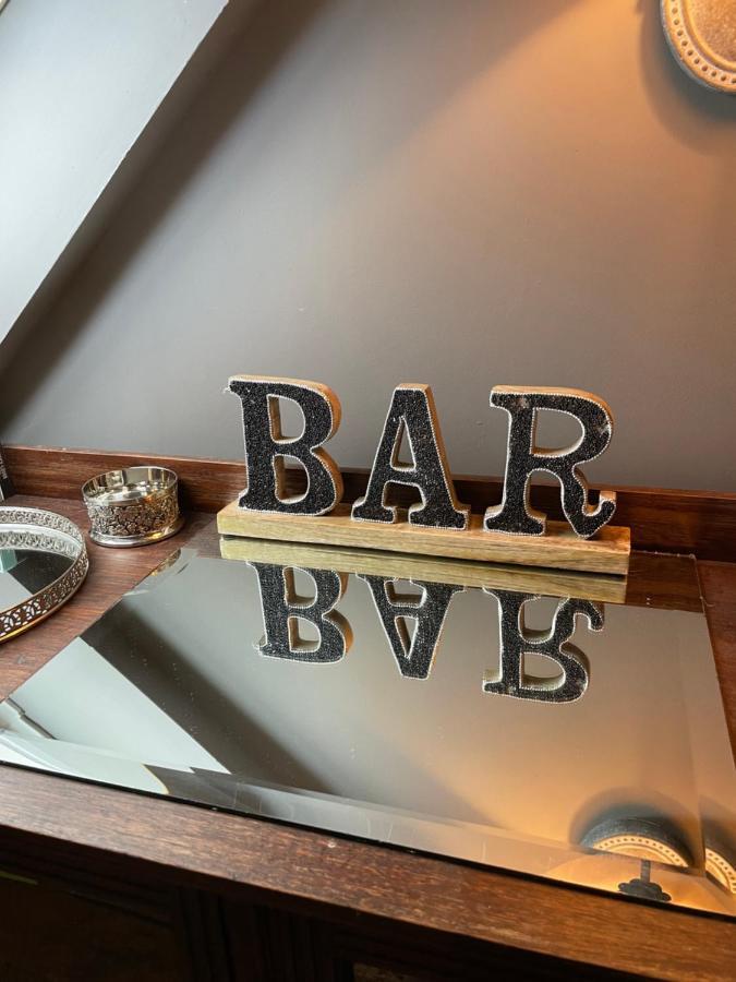 Апартаменты The Cocktail Lounge At Cheshire Boutique Bathhouse Нантвич Экстерьер фото