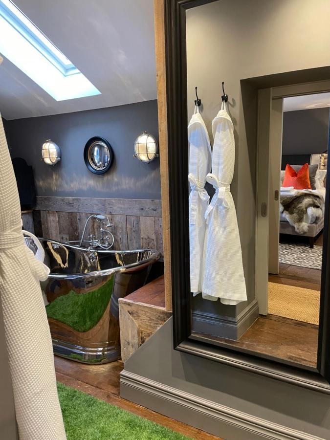Апартаменты The Cocktail Lounge At Cheshire Boutique Bathhouse Нантвич Экстерьер фото